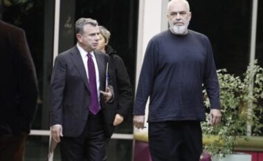 Mbledhja e socialistëve në selinë rozë, zbardhen porositë e Ramës për deputetët e Tiranës