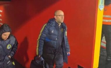 Në mëngjes hodhi votën në kuti e pasdite u rikthye në punë! Kandidati për Bashkinë Cërrik në detyrë si mjek pranë skuadrës së Elbasanit