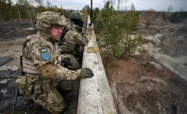 Sulmet ruse nuk kanë fund, shkaktojnë ndërprerje të energjisë elektrike për më shumë se 600,000 banorë në Ukrainë