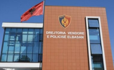 I zhvati qytetarit 500 euro për zhbllokimin e makinës, pezullohet shefi i trafikut në Elbasan