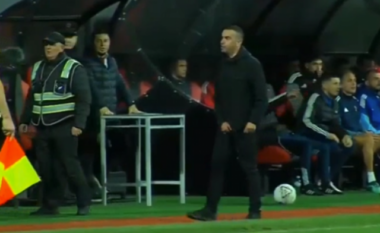 VIDEO/ Tension në Vlorë, drejtori i Vorës përjashtohet pas përplasjes me tifozët e Flamurtarit, ndërhyn policia