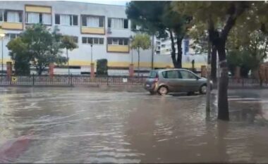Përmbytje dhe rreshje shiu, Ministria e Mbrojtjes pasqyron situatën në qarqet e prekura