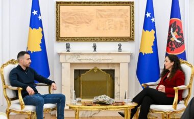 5 muaj në qelitë e Serbisë, Presidentja Osmani pret në zyrë ish-specialin e Kosovës