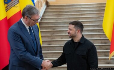 Vuçiç bisedon me Zelenskyn për agjendën ndërkombëtare, zbulon detaje nga diskutimet