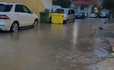 Reshjet e dendura të shiut/ Përmbytet lagjja “Beslidhja” në Lezhë, hera e dytë brenda 10 ditësh