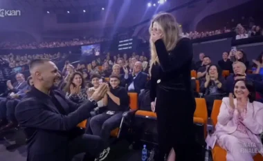 VIDEO / Ndodh propozimi për martesë në ‘Kënga Magjike’: Të dua në jetë të jetëve