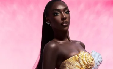 Modelja që fitoi vendin e katërt në “Miss Universe” hoqi dorë nga titulli: Mos lejoni që ata të na përcaktojnë se kush jemi