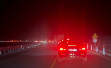 Trafik i rënduar në akset që lidhin Juglindjen me Tiranën, radhë kilometrike në Librazhd–Elbasan–Tuneli i Kërrabës