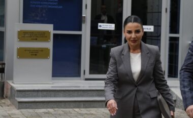 SPAK merr zyrtarisht të pandehur ‘besnikët’ e Belinda Ballukut! Nga Evis Berberi, te Gentian Gjyli i ARRSH! Akuza për Erald Elezin, Jetmira Dervishin dhe Mirzeta Kashnicën