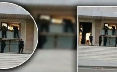 Protesta e PD-së të hënën, kryeministria blindohet/ Dyert mbulohen me mbrojtëse metalike