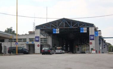 Protesta e fermerëve në Greqi, Policia: Bllokohet për 4 orë aksi Kakavijë – Janinë