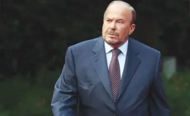 LAMTUMIRË FATOS NANO/ Personazhe nga politika, bota e medias dhe shoqëria civile nderojnë figurën e tij në Pallatin e Kongreseve (FOTO)