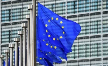 Drafti i Raportit të Progresit për Kosovën: Përparim i kufizuar për shkak të ngërçit politik