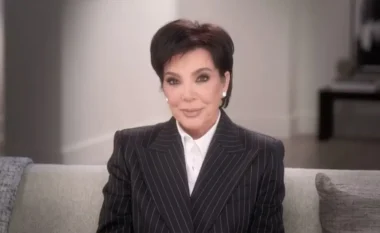 Pamje befasuese në 70-vjetorin e Kris Jenner: Çfarë e bën kaq rinore?