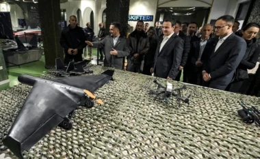 Kurti përuron dronin “Skifteri” të prodhuar në Gjilan: Kosova po bëhet vend që prodhon