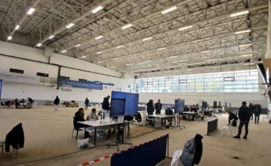 KQZ: Verifikimi i votave në Mitrovicë drejt përfundimit, vazhdon rinumërimi i 41 vendvotime në Drenas