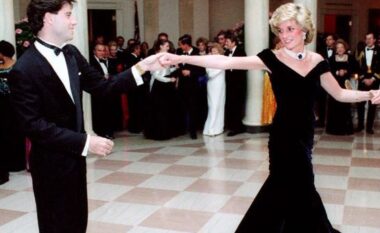 “Të gjithë ndalën dhe nisën të duartrokisnin”, kërcimi që bëri bashkë Princeshë Dianën dhe John Travoltën