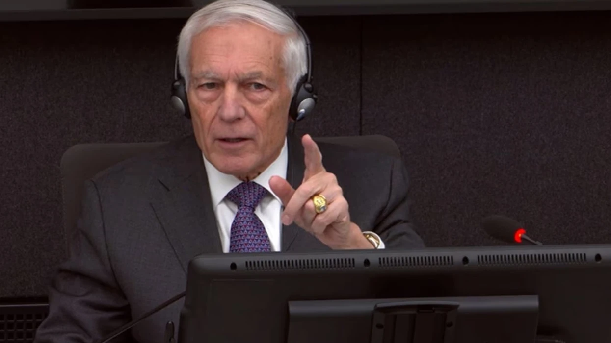 Clark vazhdon dëshminë në Hagë  UÇK ja nuk ka kryer spastrim etnik