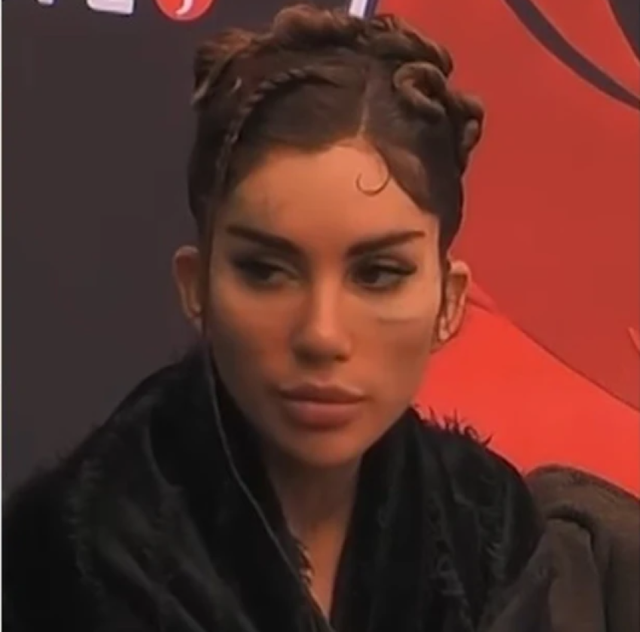 Bia Khalifa  Johnny Sins është shoku im i ngushtë