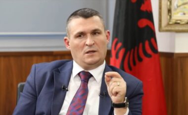 Altin Dumani flet për dosjen e Belinda Ballukut: Nuk ka të paprekshëm, të gjithë janë të barabartë para ligjit