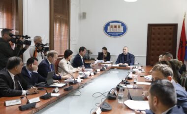 Ultimatumi i Bardhit/ PD vendos: Asnjë deputet demokrat nuk do shkojë më në Komisionet Parlamentare!