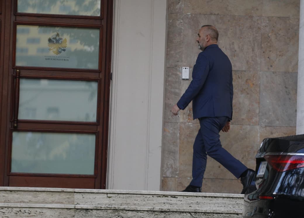 Pas Ballukut edhe Ulsi Manja shkon në Kryeministri