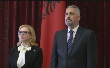 Anëtari i ri i Gjykatës Kushtetuese, Asim Vokshi betohet para Presidentit