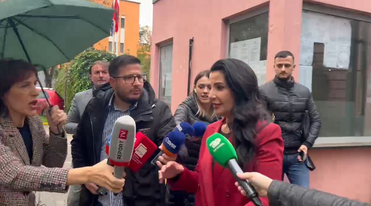 Balluku qëndroi gati 40 minuta në GJKKO, shtyhet seanca për njohjen me masat e sigurisë, zbulohet arsyeja