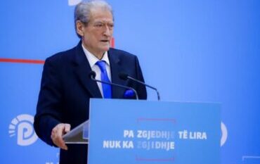 Berisha zbulon datën dhe vendin ku do të zhvillohet protesta