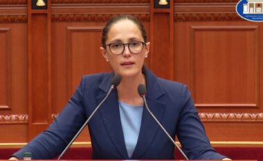 Ministrja Delina Ibrahimaj: Jemi më pranë BE-së, Shqipëria është rritur, paga mesatare ka arritur në 850 euro