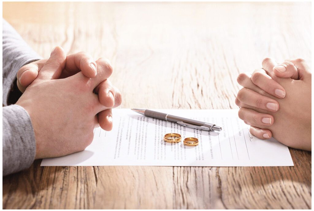 Tranzicioni/ Çfarë po ndodh me familjet shqiptare? Ulet numri i martesave, rriten divorcet