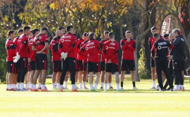 Kombëtarja nis zyrtarisht përgatitjet për Andorrën/ Kuqezinjtë zbresin në fushë, mungesa në stërvitjen e parë