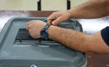 Balotazhi i zgjedhjeve lokale në Kosovë, dalin rezultatet e para zyrtare! KQZ: Në disa komuna ka përfunduar numërimi votave