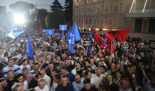 Afera 50 mln euro e Ballukut  PD mban sot protestë para Kryeministrisë  çfarë pritet të ndodhë