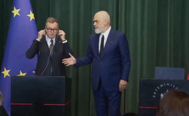 Rama pyetet për Ballukun që është nën hetim nga SPAK, kryeministri mbyll konferencën