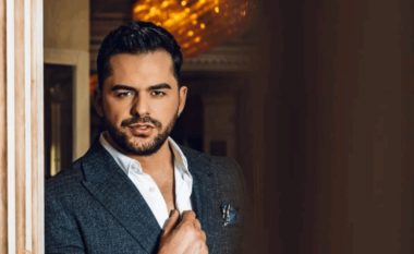 Ndahet nga jeta papritur këngëtari Shpat Kasapi