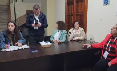 Mbyllet orari zyrtar i votimit për zgjedhjet e pjesshme lokale në 5 bashki