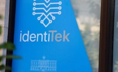 Zhvendosen zyrat IdentiTek, ndryshojnë vendndodhjet e aplikimeve në Tiranë duke filluar nga dita e nesërme