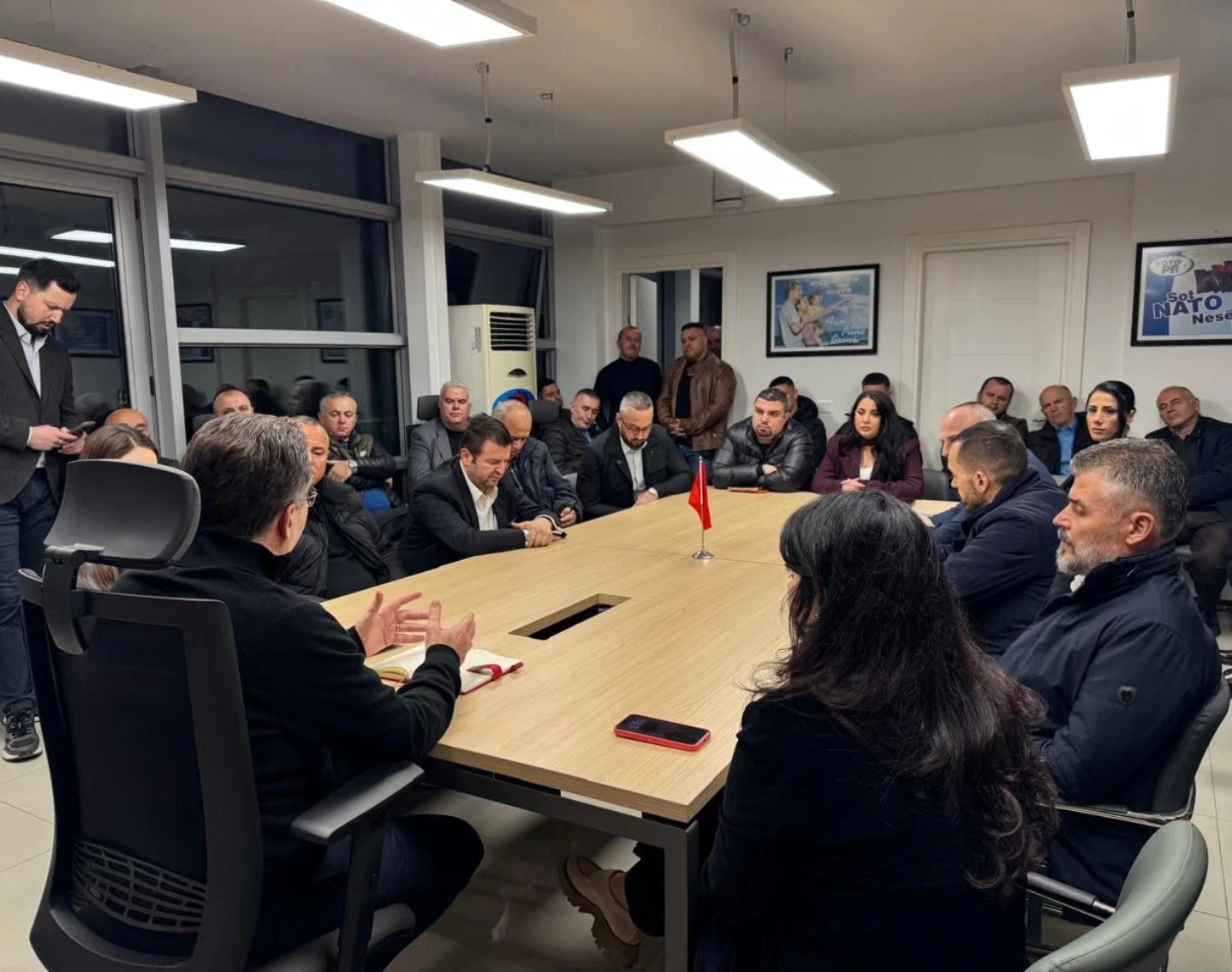 Opozita protestë më 22 dhjetor/ Fatmir Mediu ndan detaje nga mbledhja e Kryesisë: Të bashkohemi kundër qeverisë