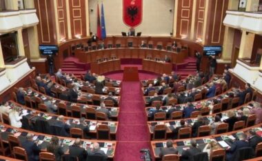 Pas Javës së Gjelbërt, Kuvendi mblidhet në seancë plenare