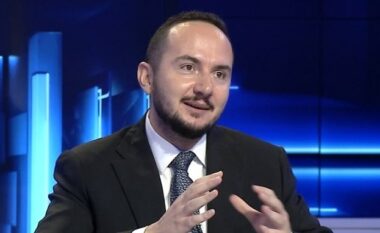 Salianji kritikon Berishën: Rama nuk rrëzohet me muzikë poshtë zyrës