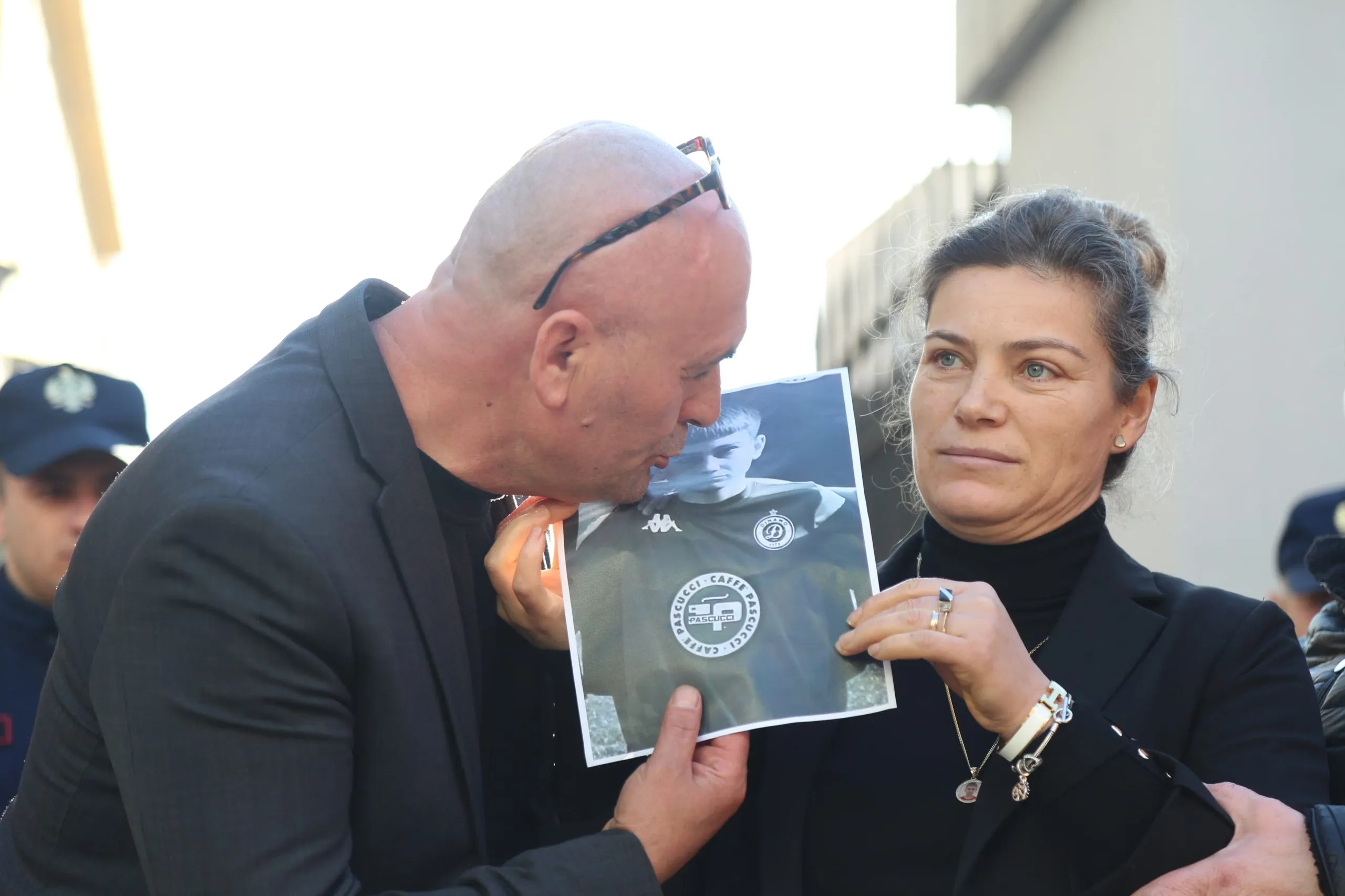 Nëna e Martin Canit reagon pas vdekjes së 15-vjeçarit në Durrësi: M’u trondit shpirti, mos na i merrni fëmijët