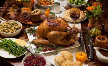 LISTA/ Njihuni me 7 vende dhe 7 ushqime tradicionale për festat e fund vitit