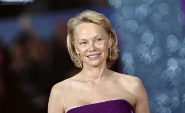 Pamela Anderson: Pse dëshiron të ndryshojë mbiemrin e saj