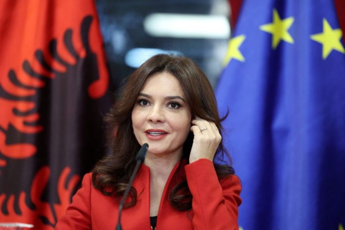 Vizita  Spiropali të martën në Athinë  Bisedime 360 gradë për çështjet në tryezë mes Shqipërisë dhe Greqisë