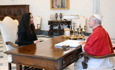 Njohja zyrtare e Kosovës nga Vatikani/ Osmani fton Papa Leonin që të vizitojë Prishtinën