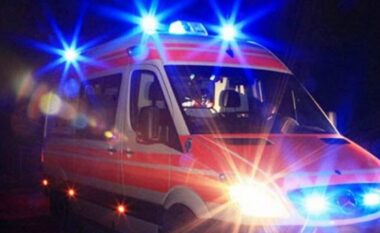 Lezhë, përplasen dy automjete në kryqëzimin e Gjadrit, plagosen drejtuesi malazez dhe pasagjerja