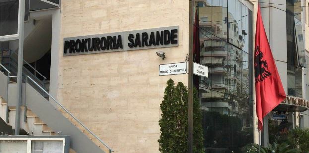 Lejuan ndërtimet pa leje në zonë të mbrojtur në Butrint, Prokuroria Sarandë dërgon në gjyq për ‘Shpërdorim detyre’ kryeinspektorin dhe inspektorët e IVMT, e pësojnë dhe personat që ndërtuan