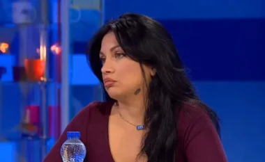 Shkurta Haxhia kritikon Elijonën: “Një person false, po ec me badigarda dhe avokatë”