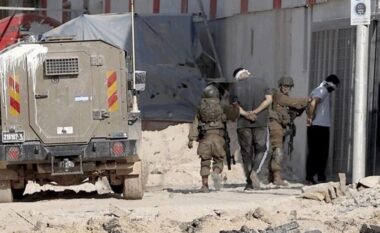 Izraeli jep dritën jeshile për ndërtimin e qindra shtëpive në tre vendbanime në Bregun Perëndimor